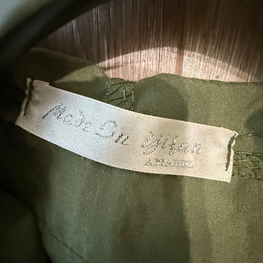 #2) Lightweight Green Hooded Jacket with  Skull detail back ( armpit 22 1/2” - Picture 6 of 8